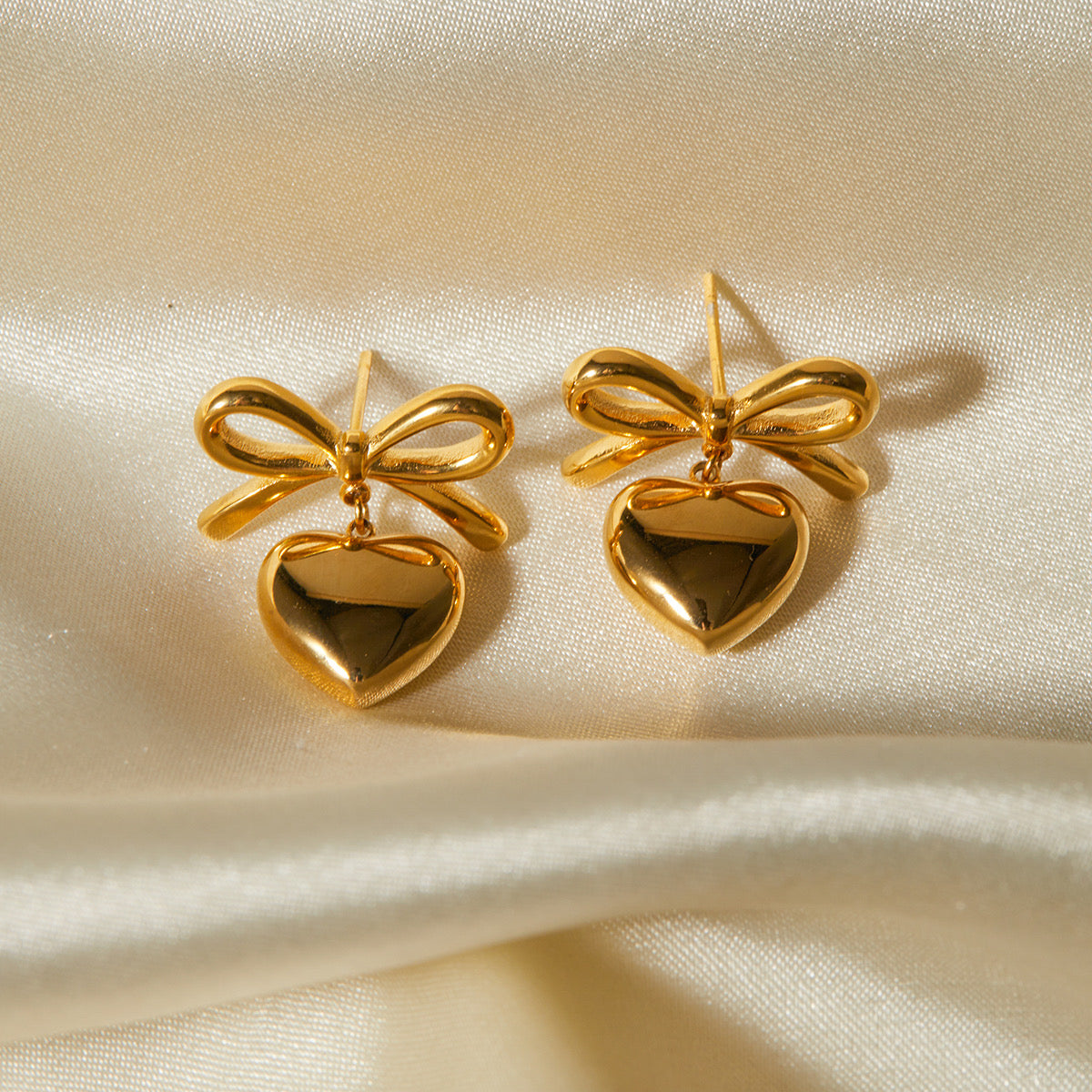 CHLOE EARRINGS
