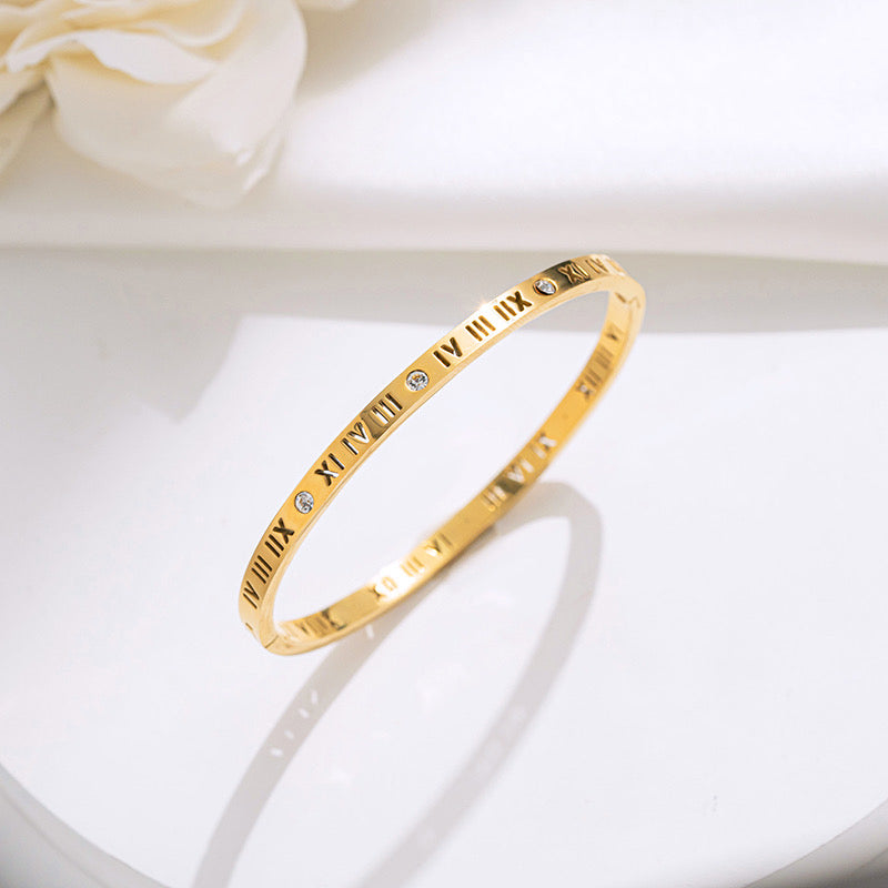 ROMAN NUMBER BRACELET