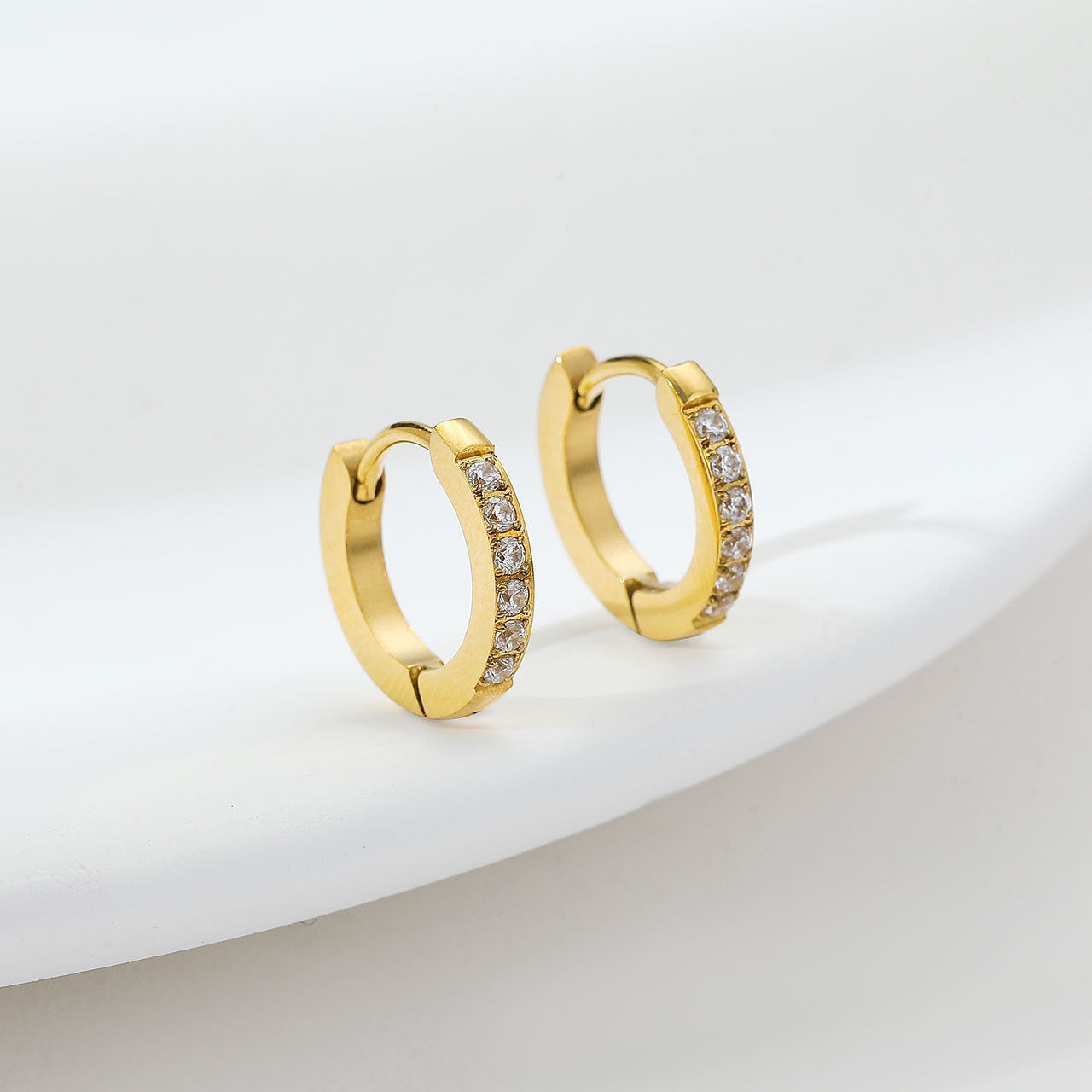HUGGIES HOOP EARRINGS