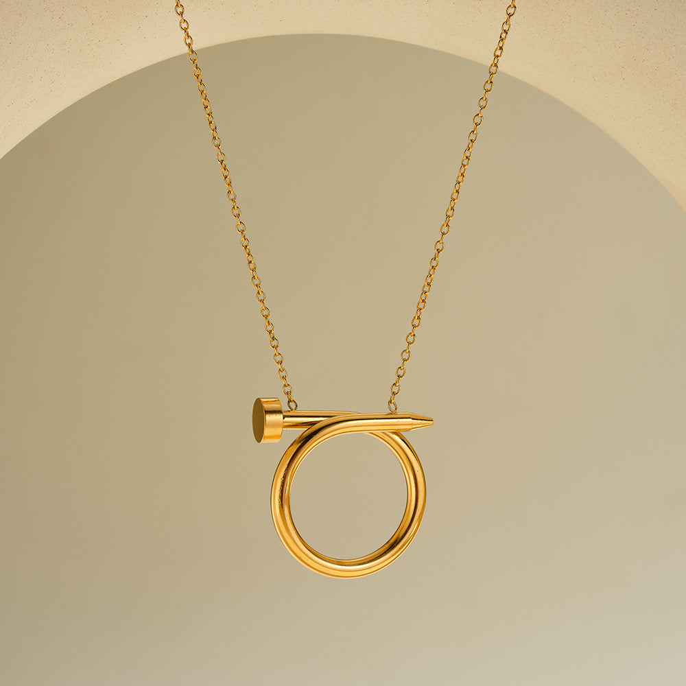 NAIL NECKLACE