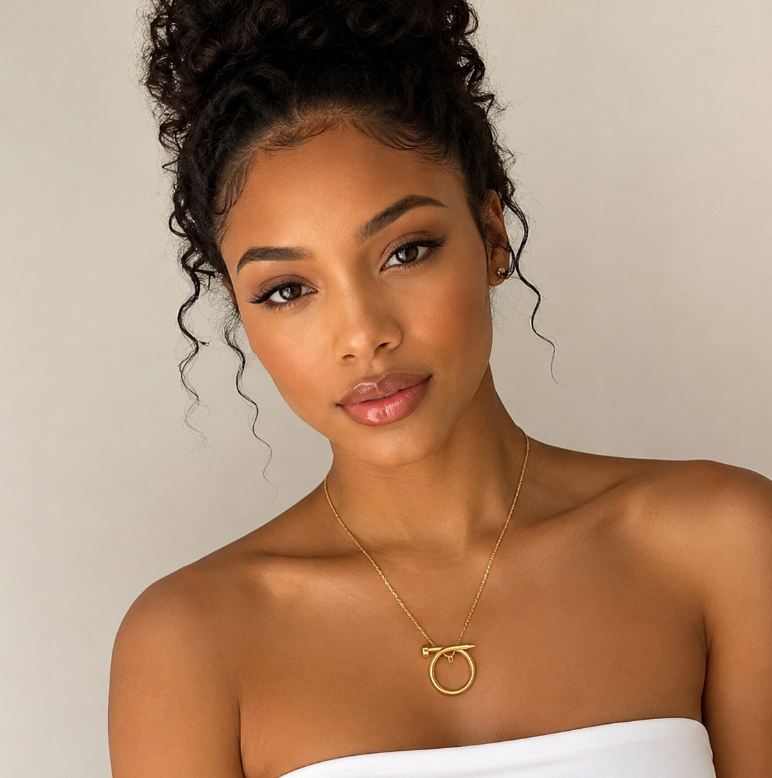 NAIL NECKLACE