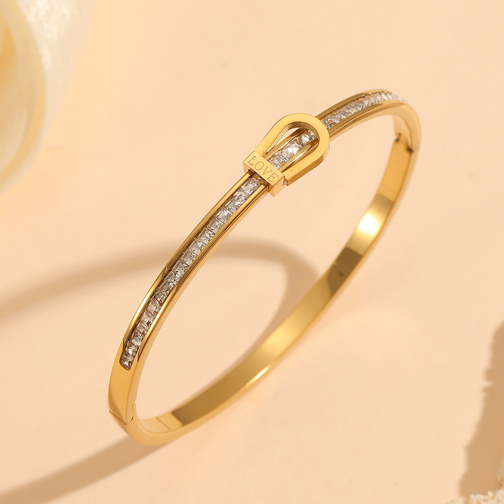 LOVE BRACELET